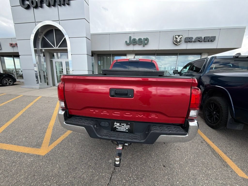 Used 2019 Toyota Tacoma SR5 RWD image 5