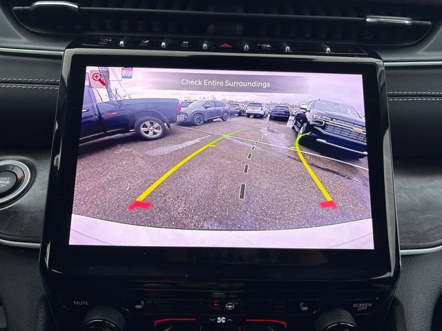 Used 2023 Jeep Grand Cherokee L Limited image 20