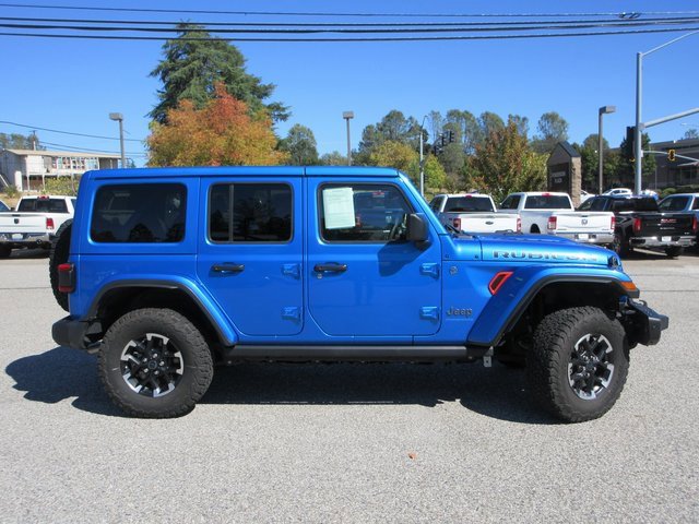 Used 2024 Jeep Wrangler Unlimited Rubicon 4xe image 3