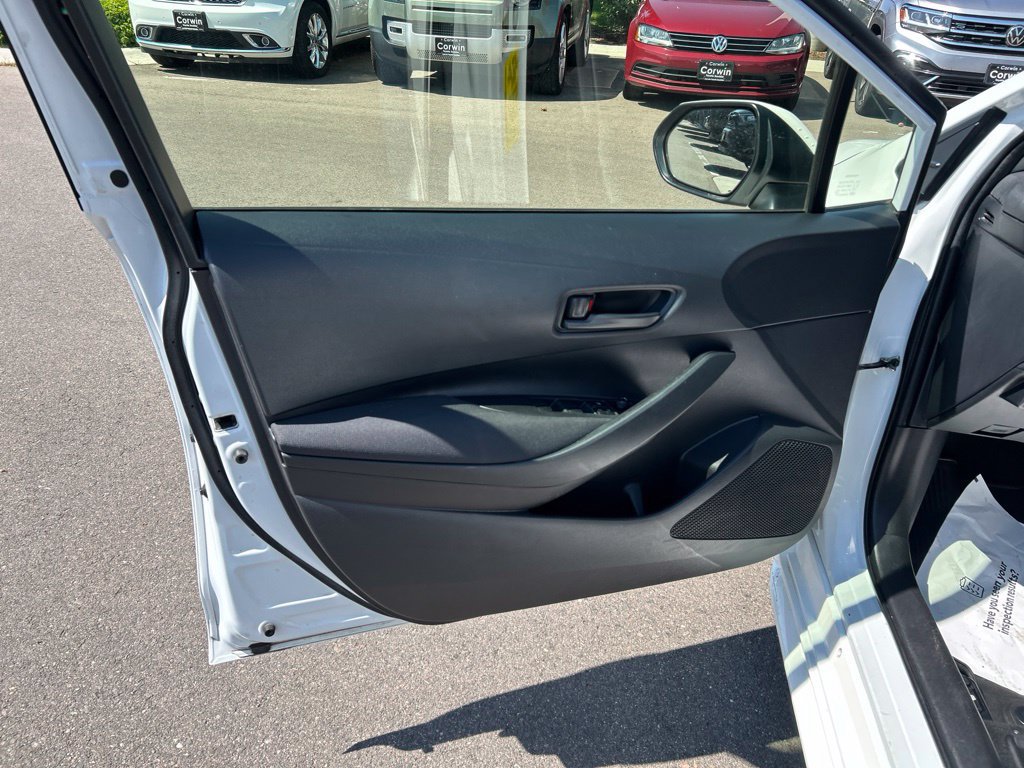 Used 2024 Toyota Corolla LE FWD image 21