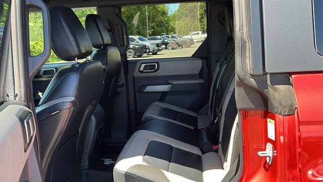 Used 2023 Ford Bronco Wildtrak AWD/4WD image 27