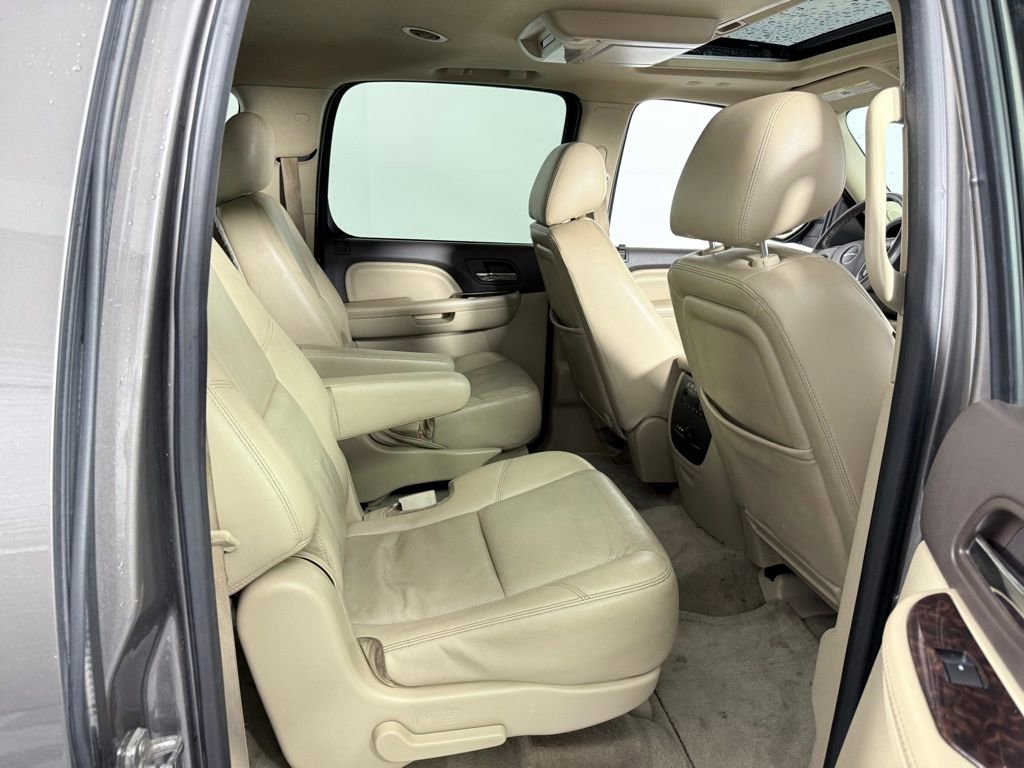 Used 2013 GMC Yukon XL Denali image 25