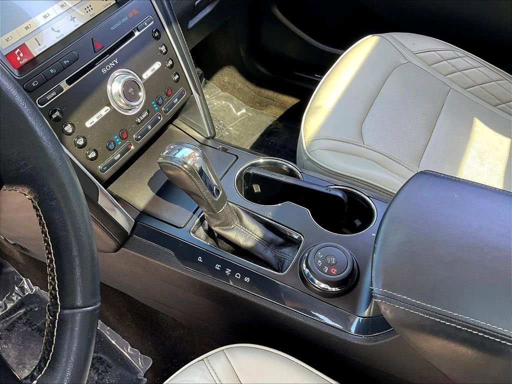 Used 2017 Ford Explorer Platinum AWD/4WD image 18