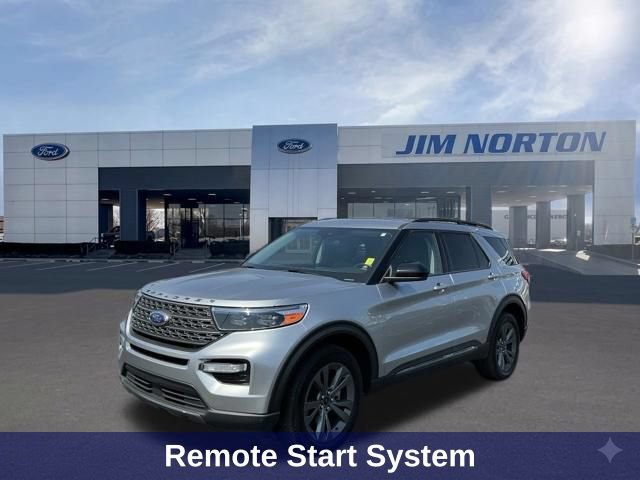 Used 2024 Ford Explorer XLT w/ Equipment Group 202A AWD/4WD image 9