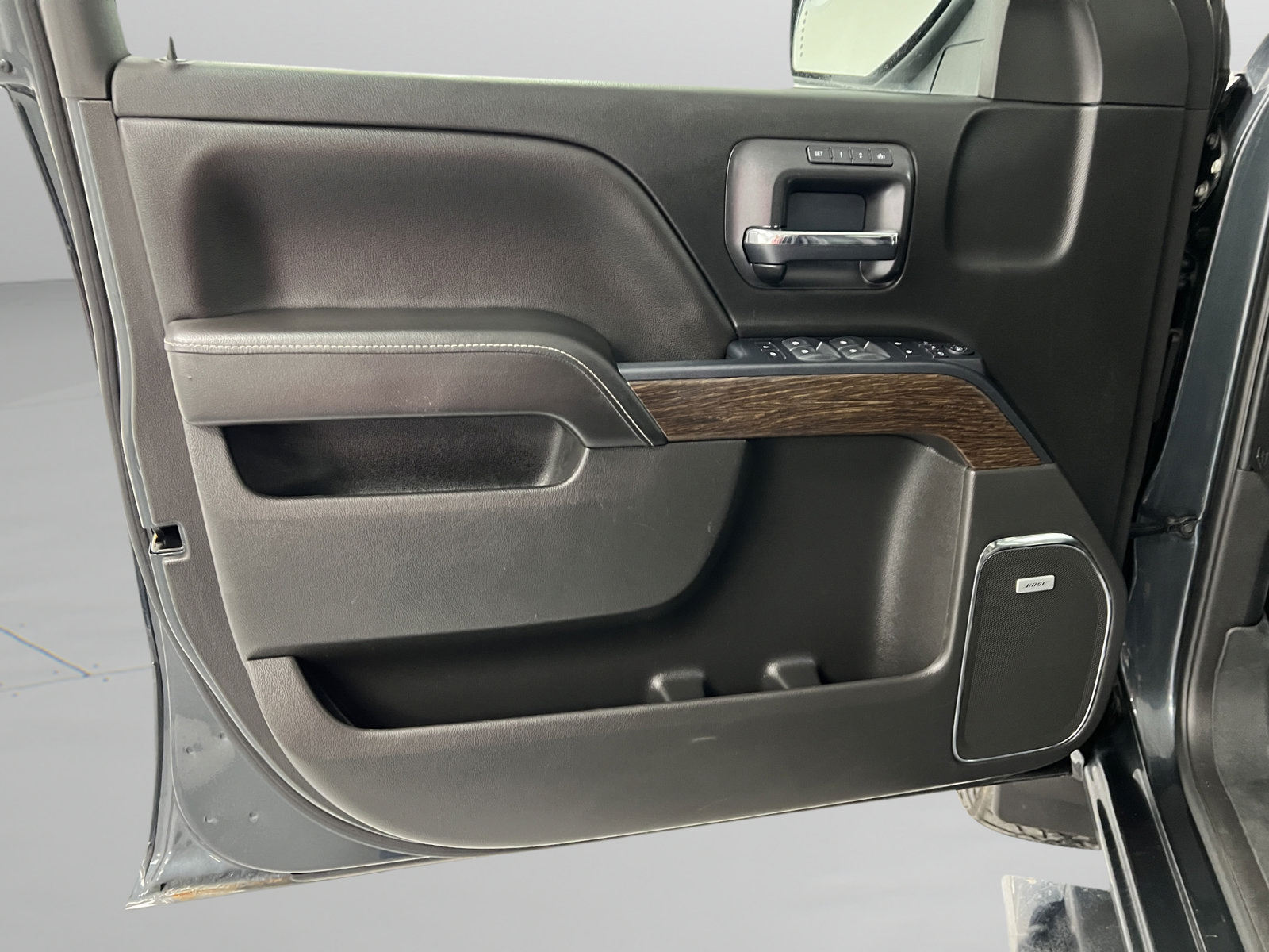 Used 2018 GMC Sierra 1500 Denali AWD/4WD image 14