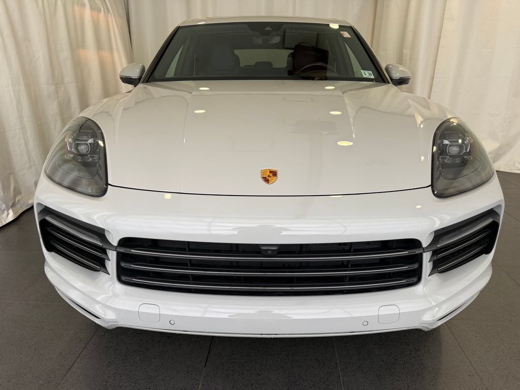 Certified 2023 Porsche Cayenne Platinum Edition AWD/4WD image 6