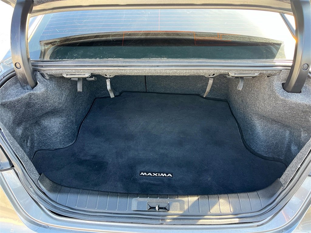 Used 2023 Nissan Maxima SR w/ Sport Mat Group image 28