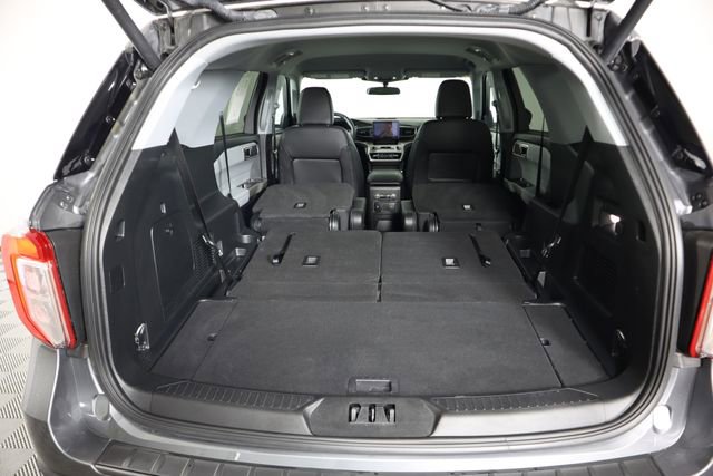 Used 2023 Ford Explorer XLT w/ Equipment Group 202A image 65