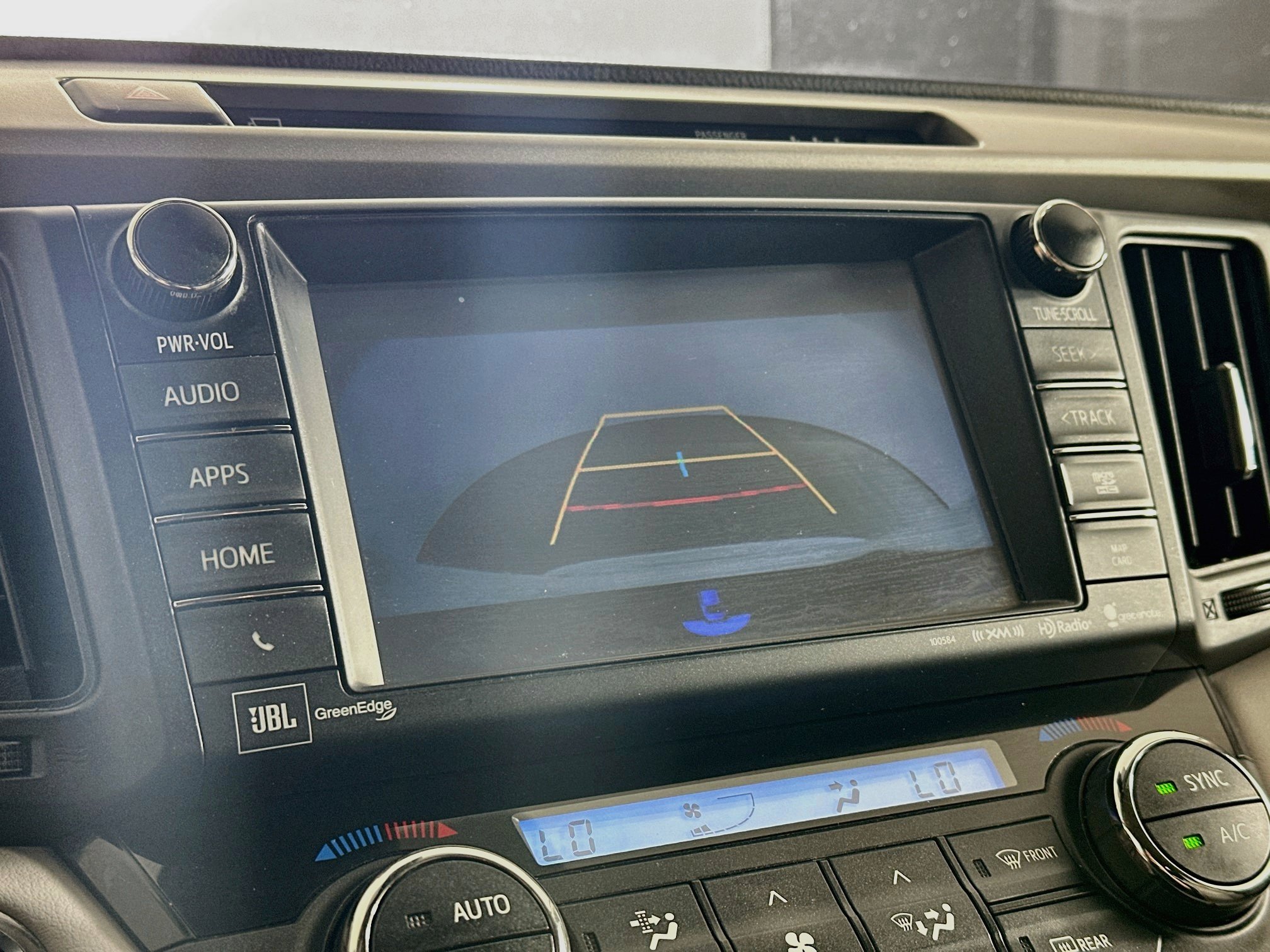 Used 2017 Toyota RAV4 Platinum FWD image 22