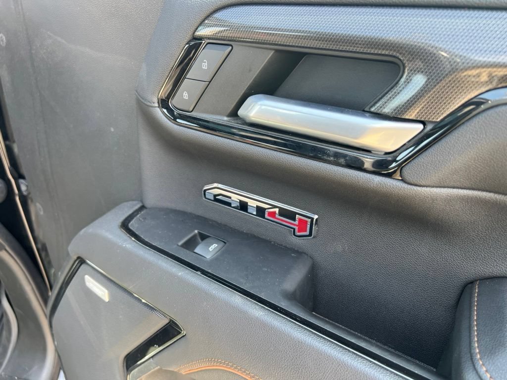Used 2023 GMC Sierra 1500 AT4 w/ AT4 Premium Package AWD/4WD image 48