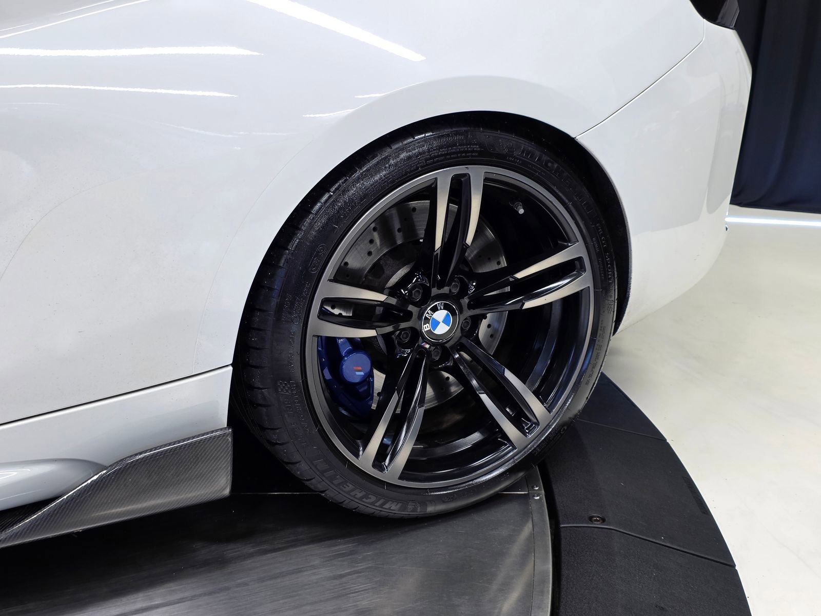 Used 2016 BMW M2 RWD image 3