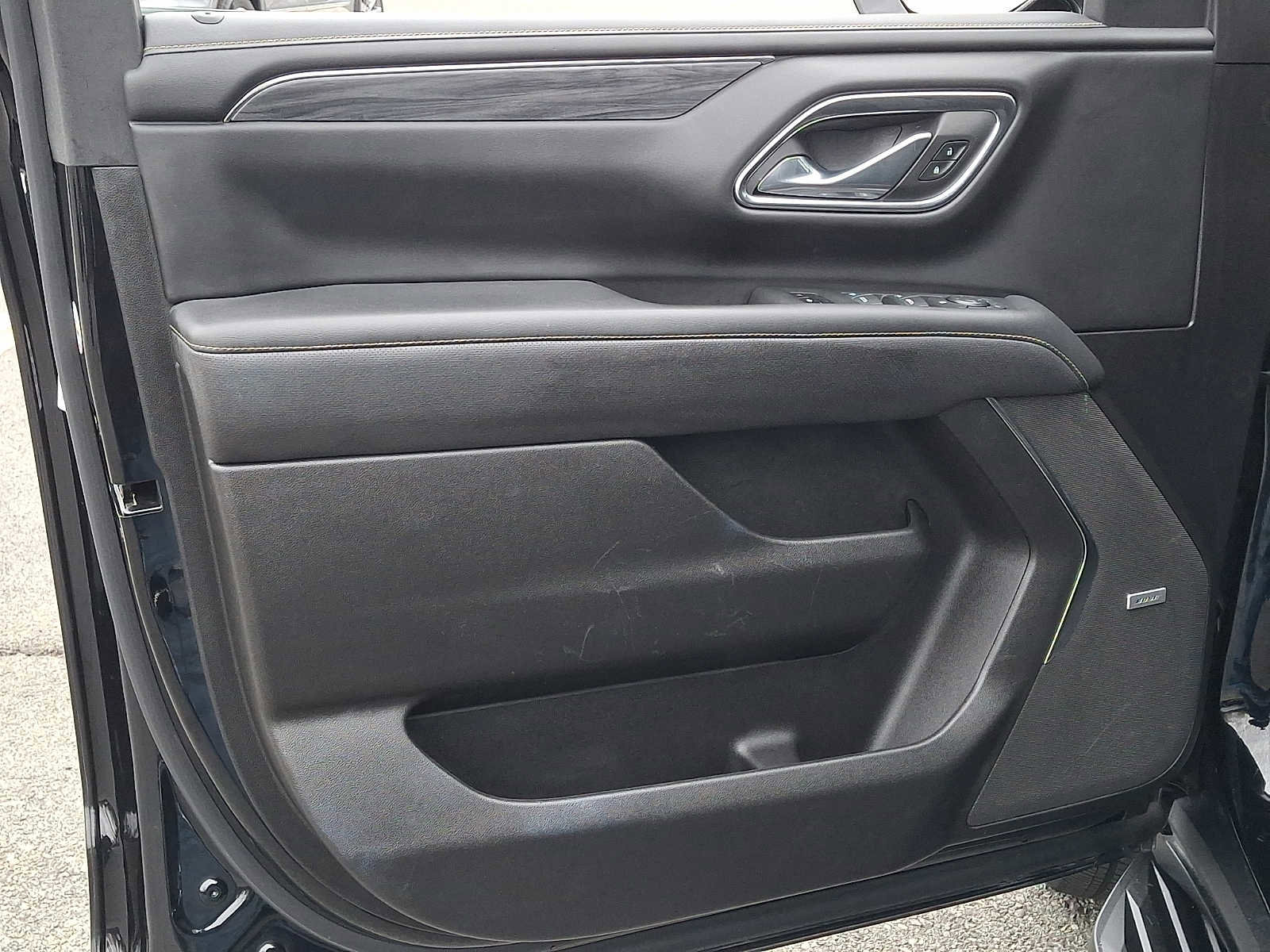 Used 2023 GMC Yukon SLT image 14