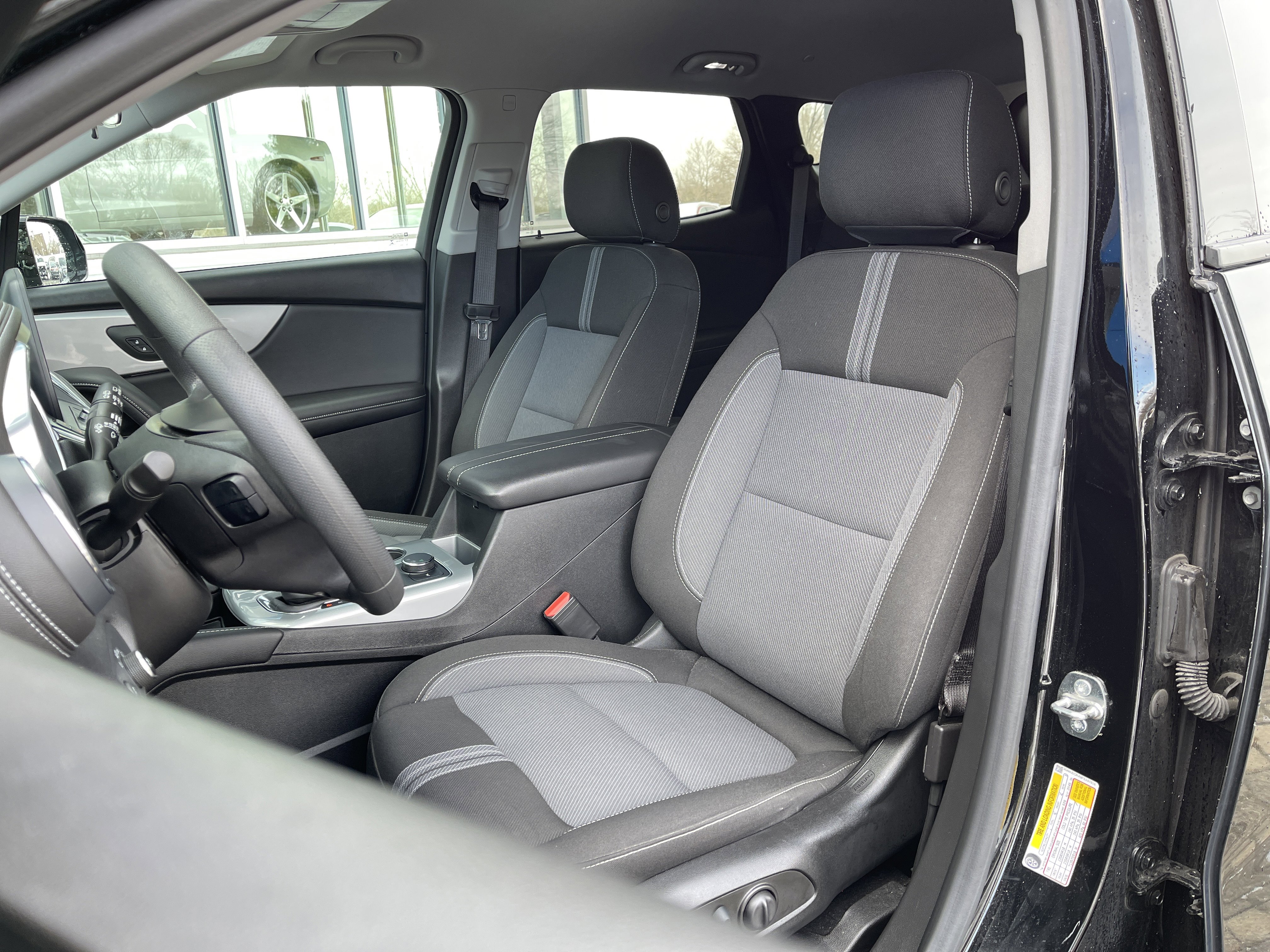 Used 2023 Chevrolet Blazer LT image 14