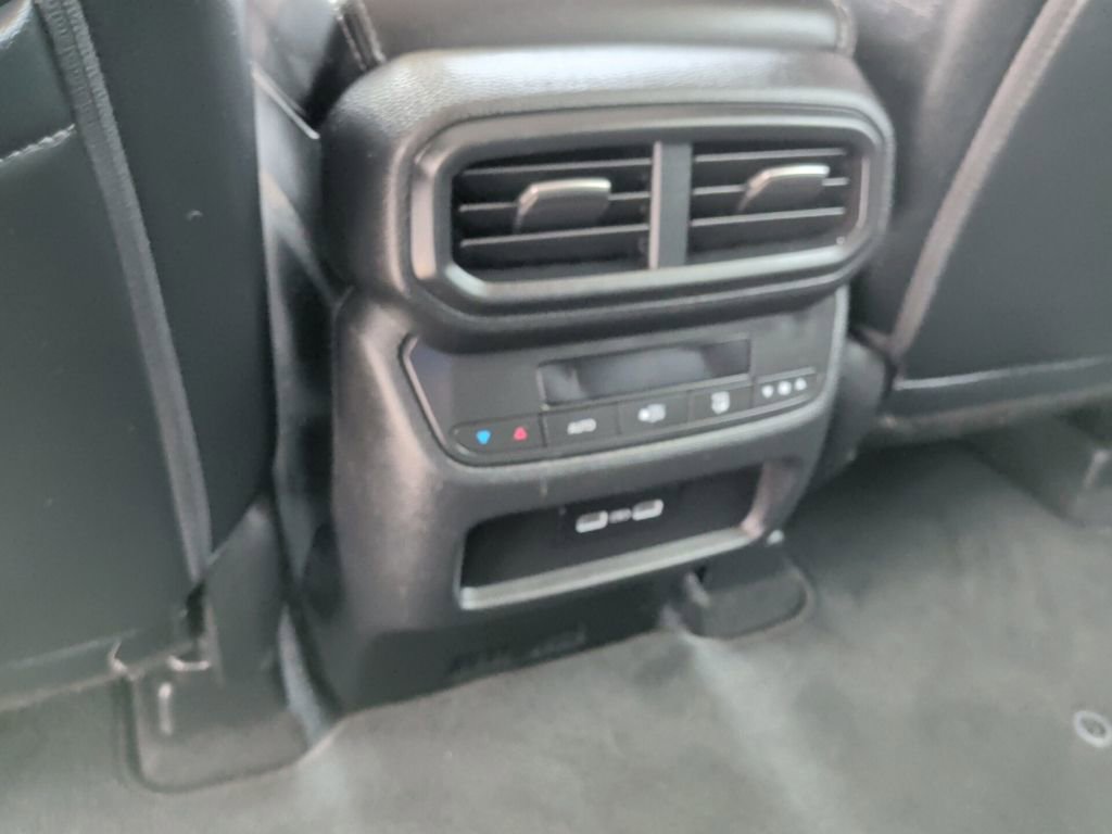 Certified 2023 Honda Pilot Touring image 12