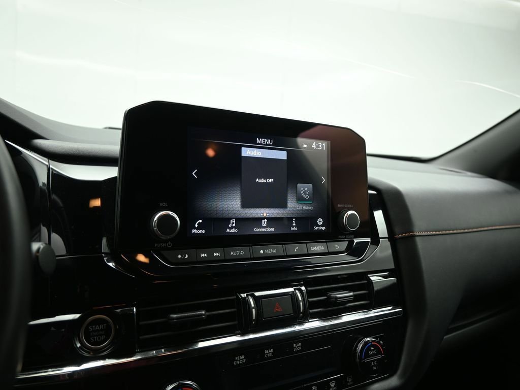 Used 2023 Nissan Pathfinder Rock Creek image 15