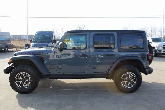 Used 2025 Jeep Wrangler Unlimited Rubicon image 2