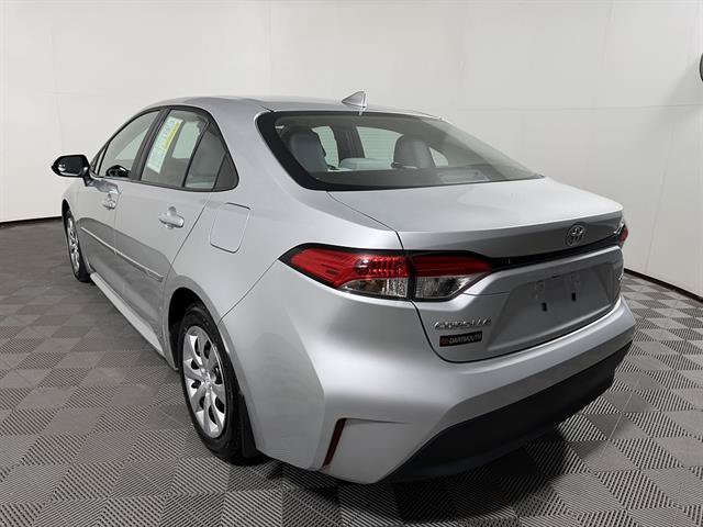 Certified 2025 Toyota Corolla LE FWD image 7