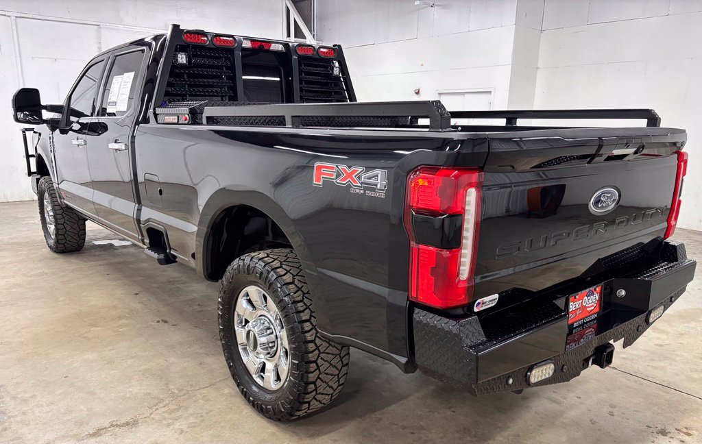 Used 2024 Ford F250 Lariat w/ Lariat Ultimate Package AWD/4WD image 4