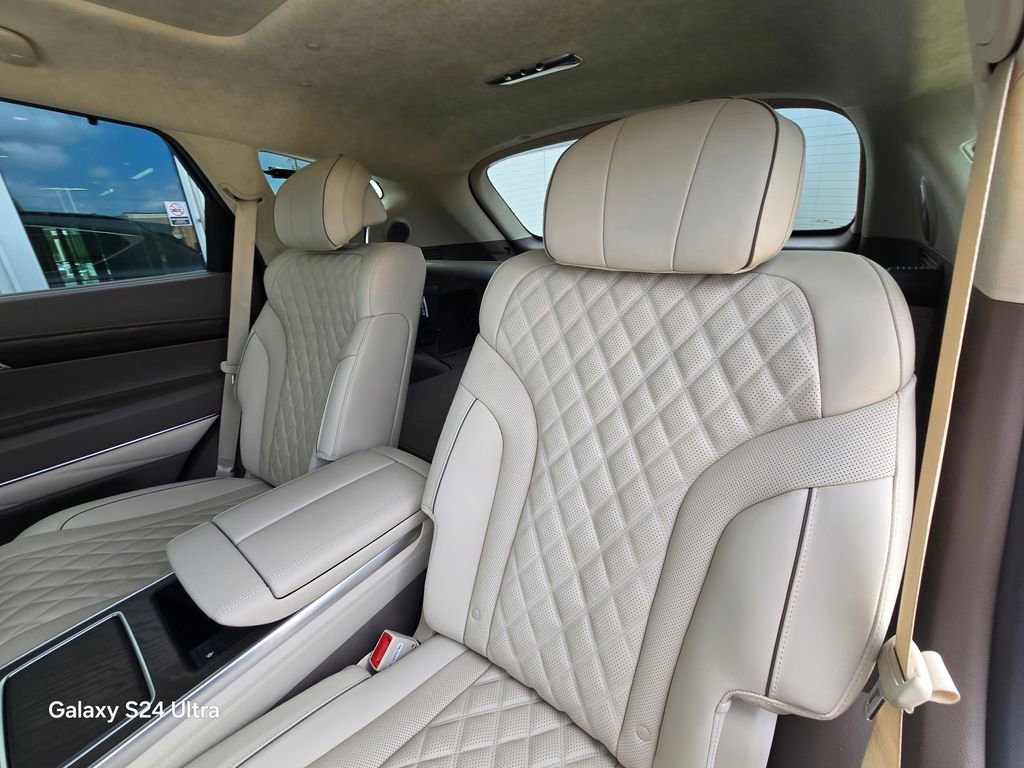 Used 2024 Genesis GV80 3.5T Prestige Signature AWD/4WD image 15