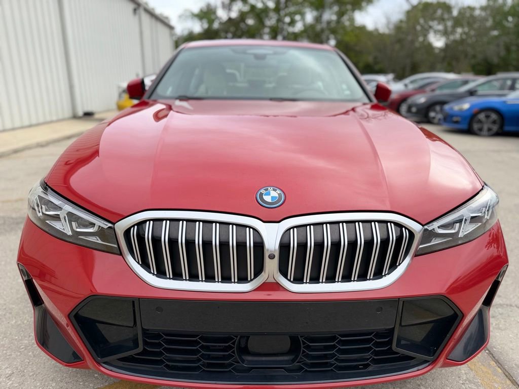 Used 2023 BMW 330e w/ M Sport Package image 9