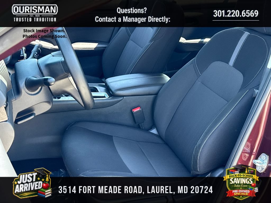 Used 2025 Nissan Sentra SV FWD image 19