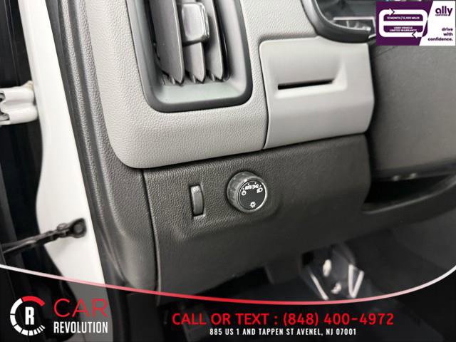 Used 2020 Chevrolet Colorado W/T image 25