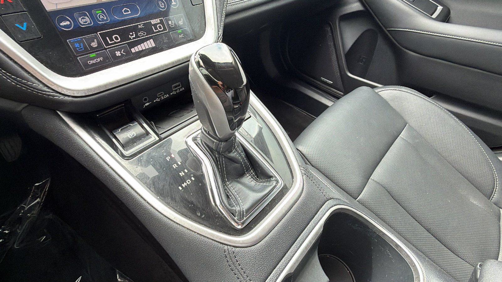 Used 2023 Subaru Outback Touring XT AWD/4WD image 29