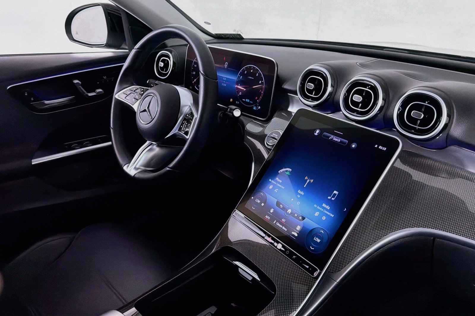Used 2022 Mercedes-Benz C 300 Sedan image 16