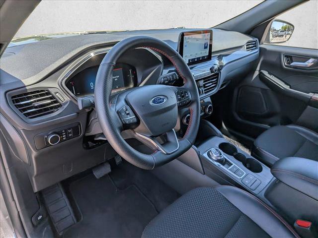 Used 2025 Ford Escape ST-Line image 10