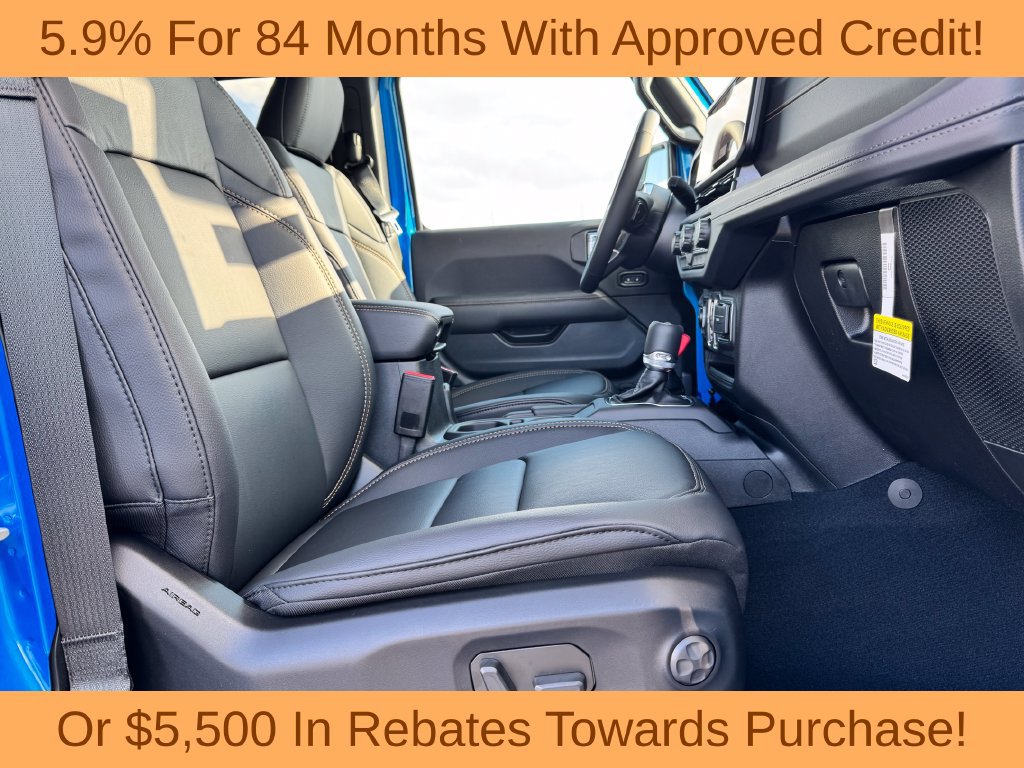 New 2026 Jeep Wrangler Unlimited Sahara AWD/4WD image 10