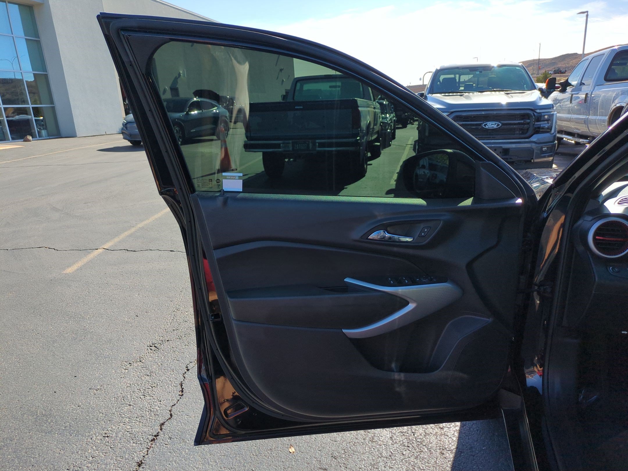 Used 2024 Chevrolet Trax RS w/ Driver Confidence Package FWD image 12