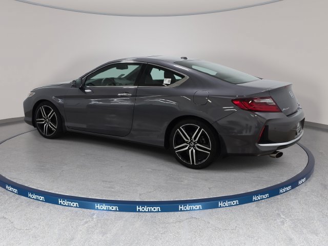 Used 2017 Honda Accord Touring image 8