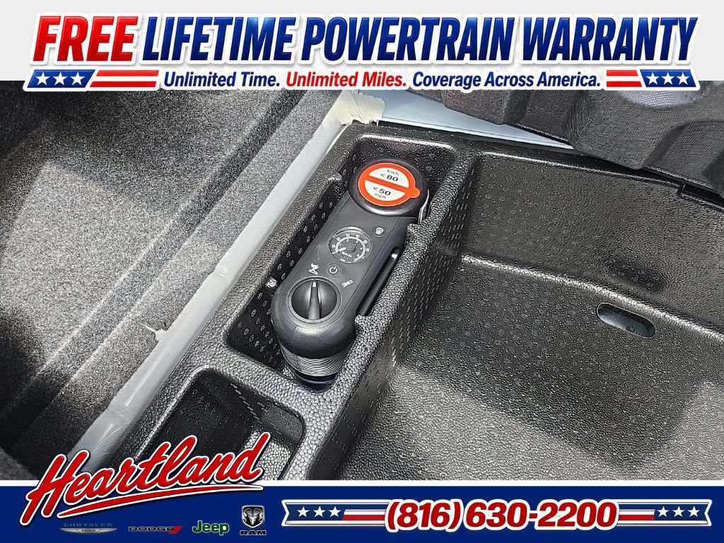 Used 2022 Dodge Challenger GT w/ Blacktop Package AWD/4WD image 85