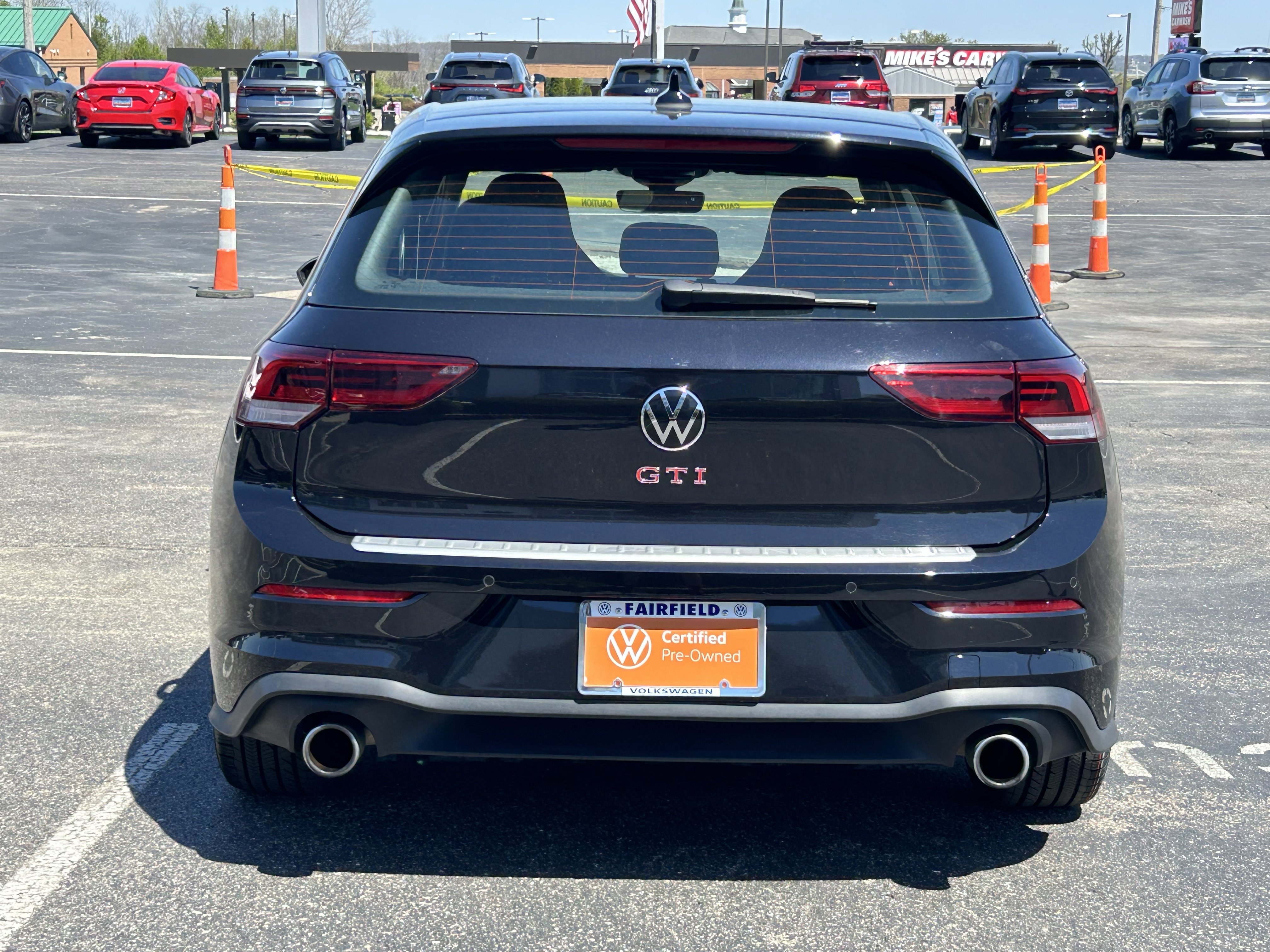 Certified 2024 Volkswagen GTI SE FWD image 6