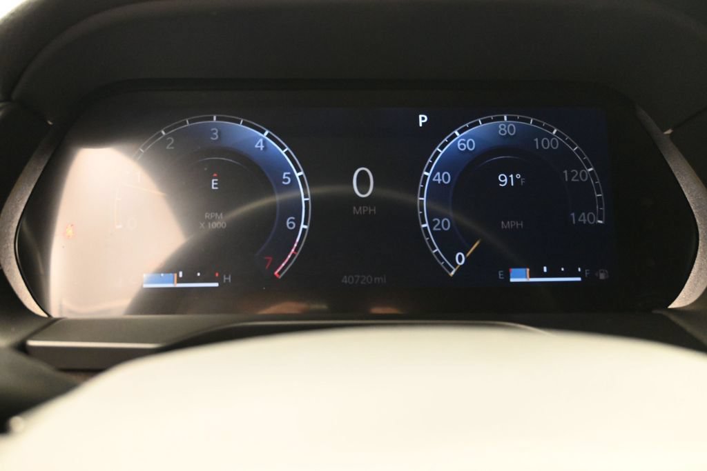 Used 2023 Jeep Grand Cherokee L Limited AWD/4WD image 22