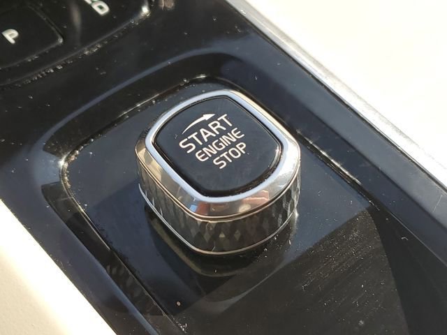 Used 2024 Volvo S60 B5 Core image 20