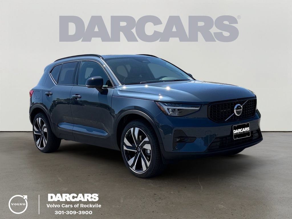 New 2026 Volvo XC40 B5 Plus w/ Climate Package AWD/4WD image 1