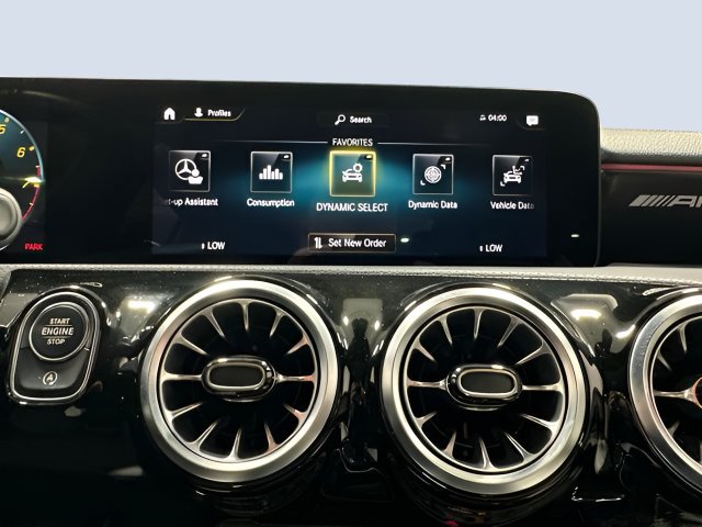 Used 2022 Mercedes-Benz CLA 35 AMG 4MATIC image 24
