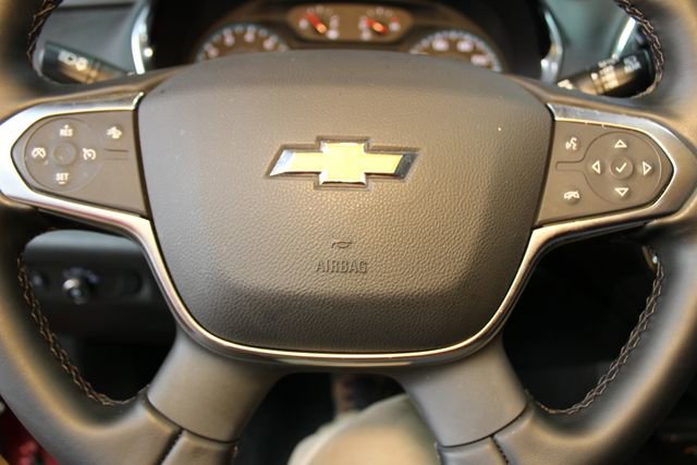 Used 2023 Chevrolet Traverse LT image 21