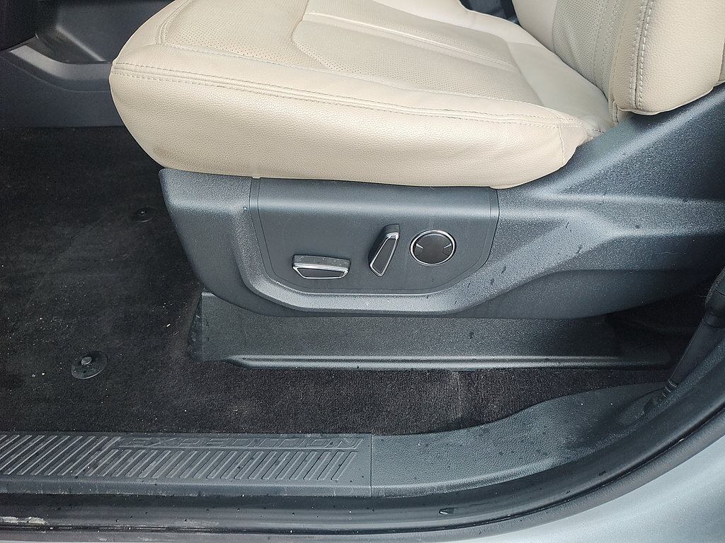 Certified 2022 Ford Expedition Limited AWD/4WD image 31