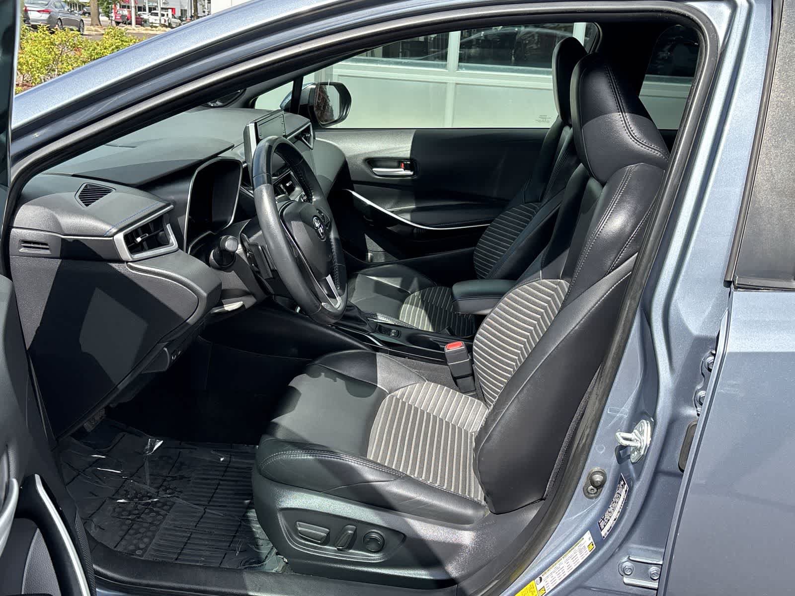 Used 2021 Toyota Corolla XSE w/ Carpet Mat Package (TMS) FWD image 12