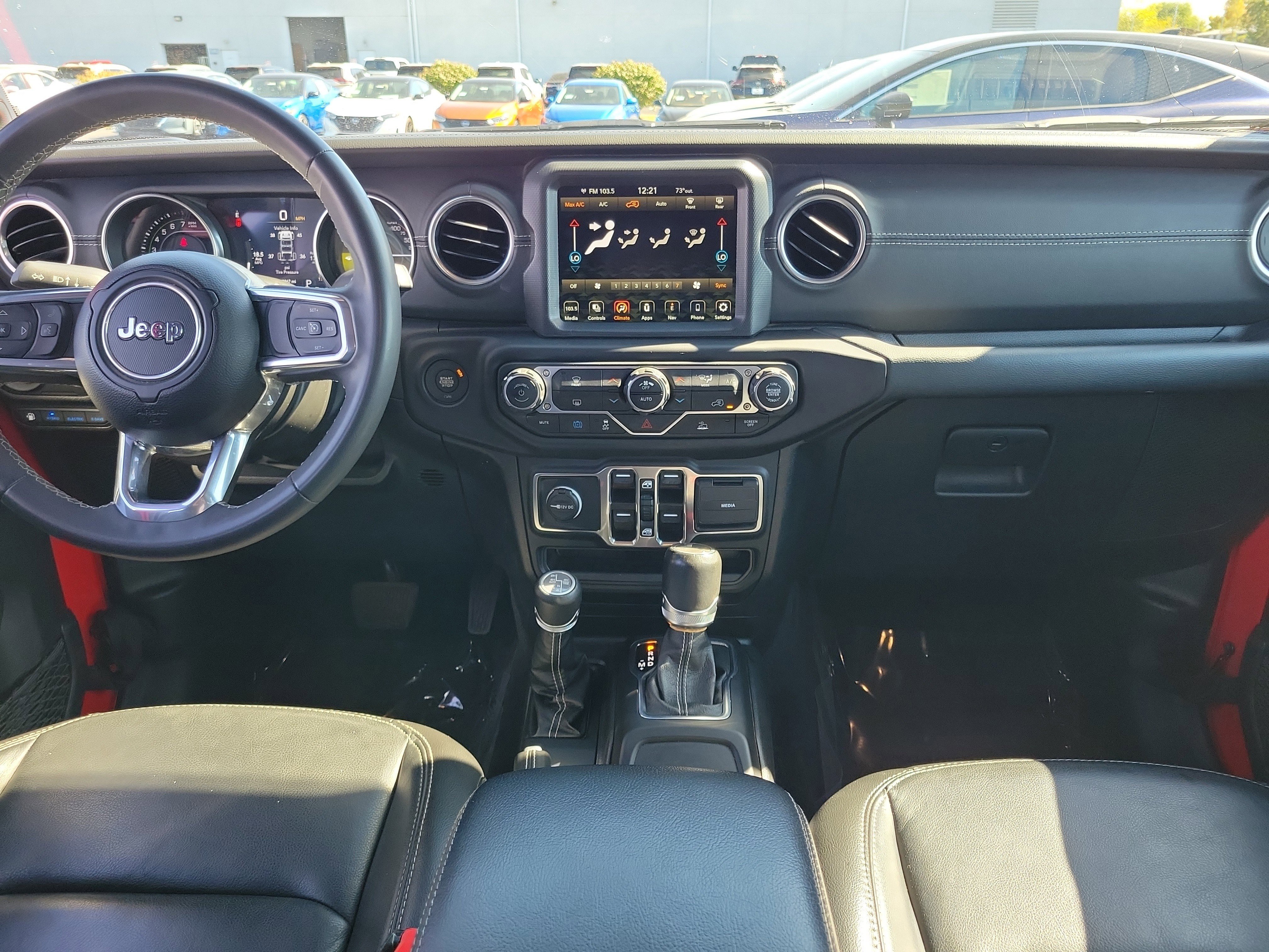 Used 2023 Jeep Wrangler Sahara image 9