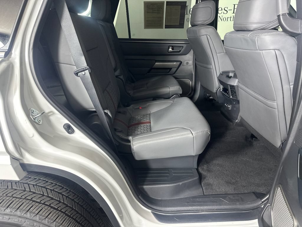 Used 2026 Toyota Sequoia Capstone AWD/4WD image 15