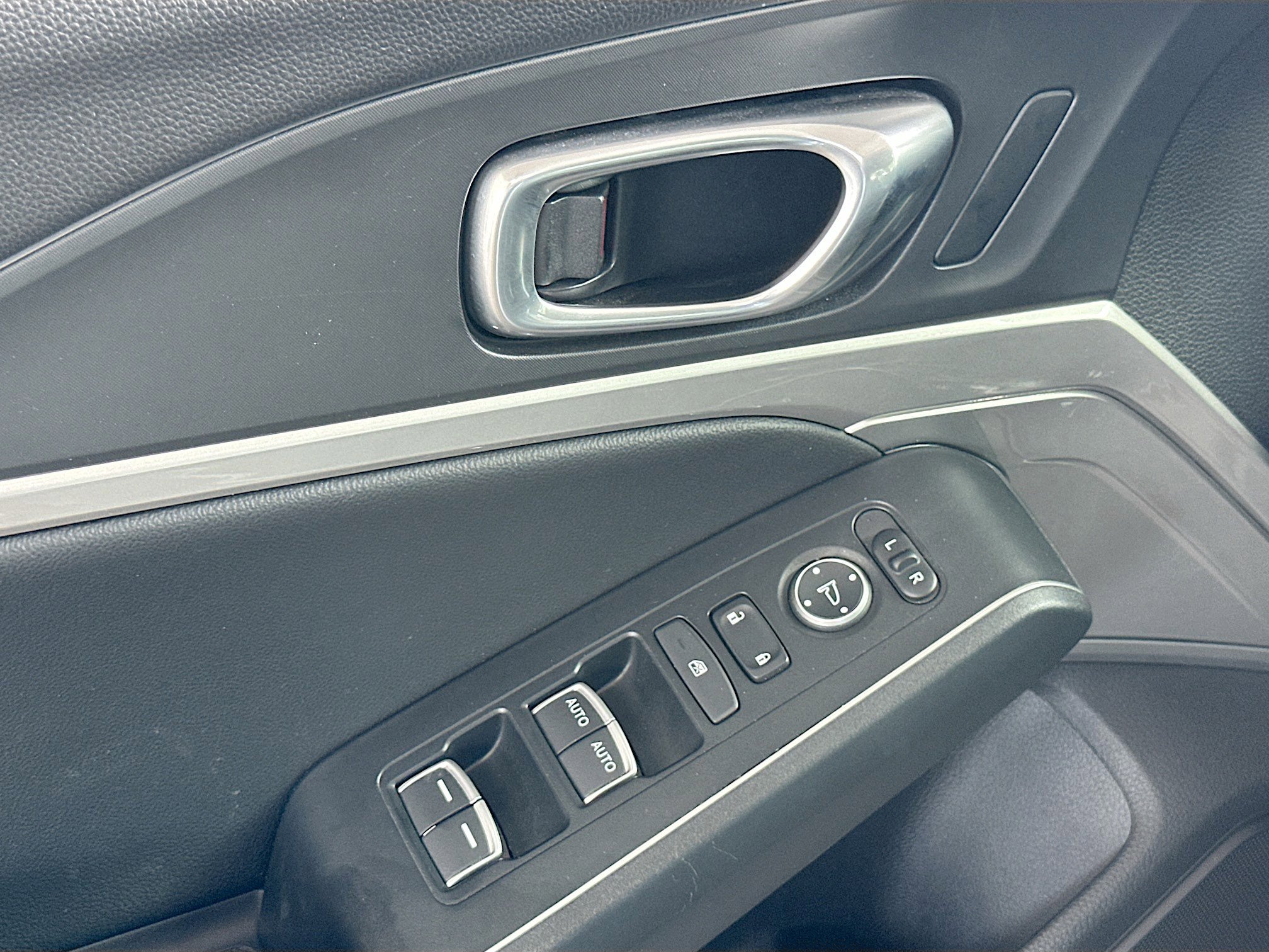 Used 2023 Acura Integra A-Spec image 17