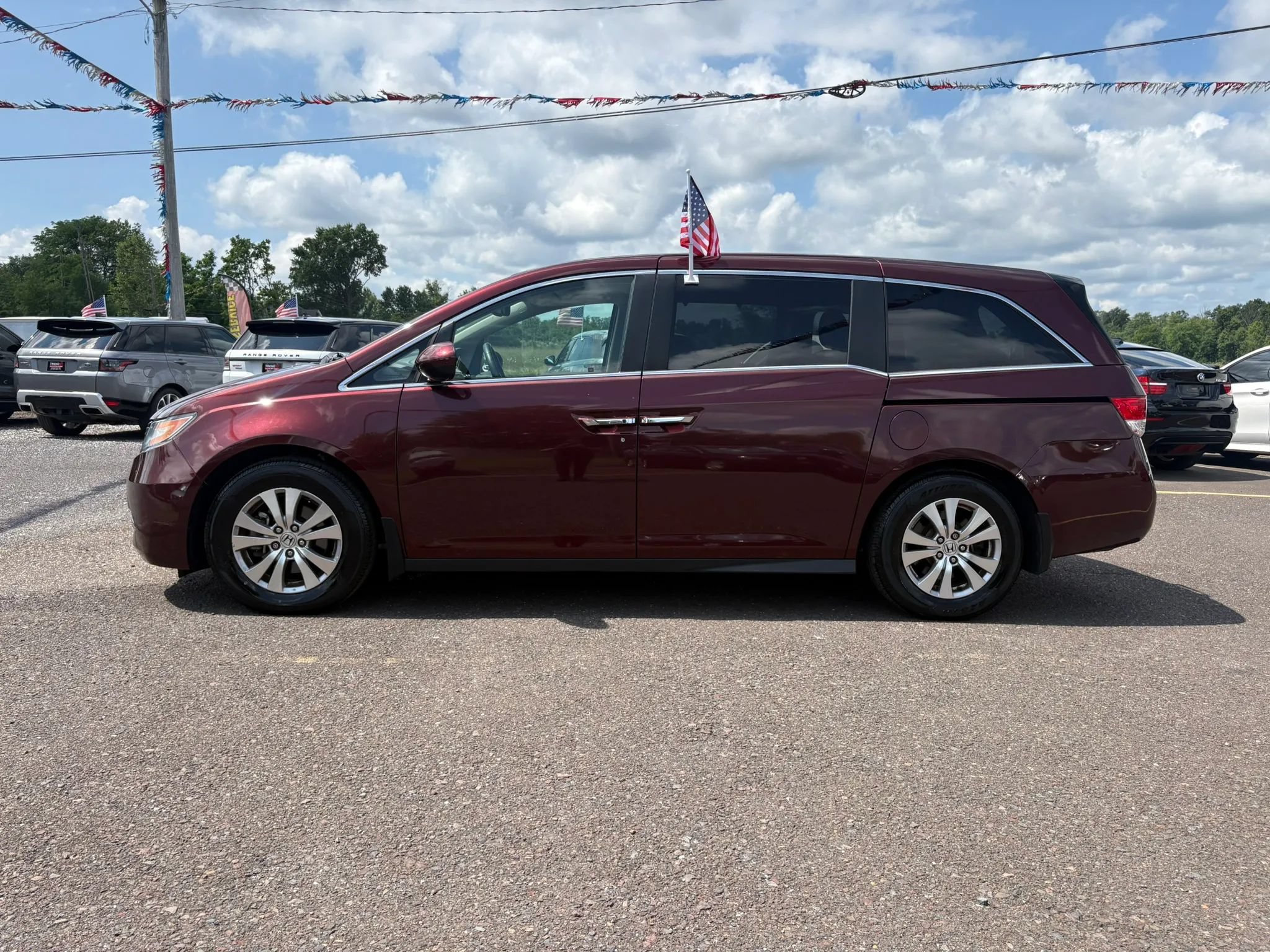 Used 2017 Honda Odyssey EX-L image 2
