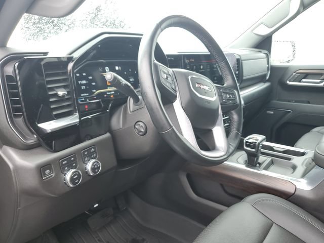 Used 2023 GMC Sierra 1500 SLT w/ SLT Premium Plus Package AWD/4WD image 18