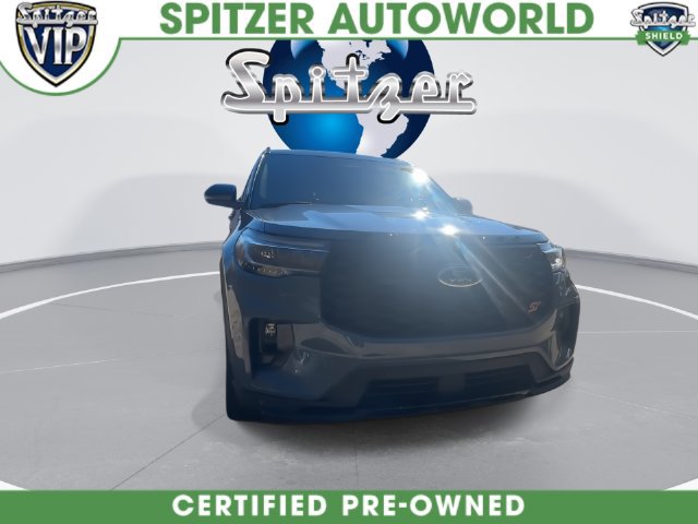 Used 2025 Ford Explorer ST AWD/4WD image 4