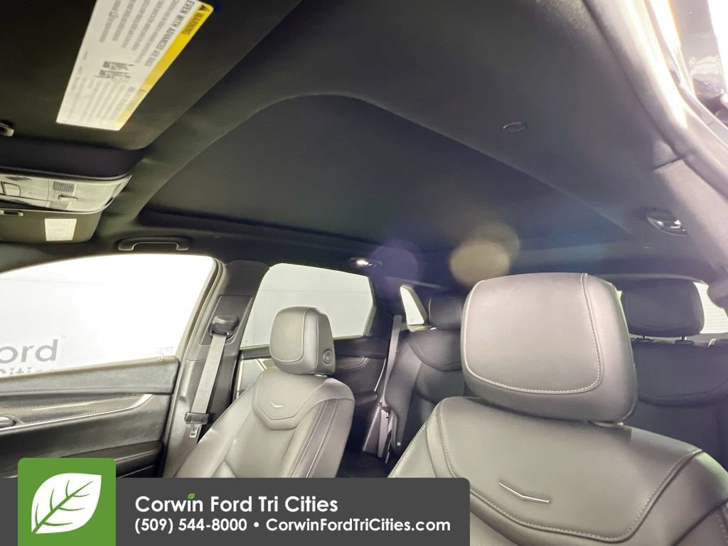 Used 2023 Cadillac XT5 Sportv w/ Technology Package AWD/4WD image 26