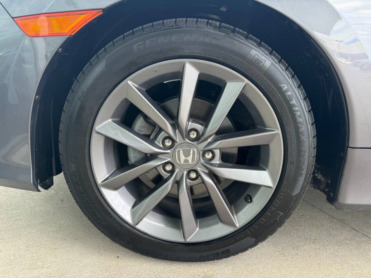 Used 2020 Honda Civic EX-L image 21