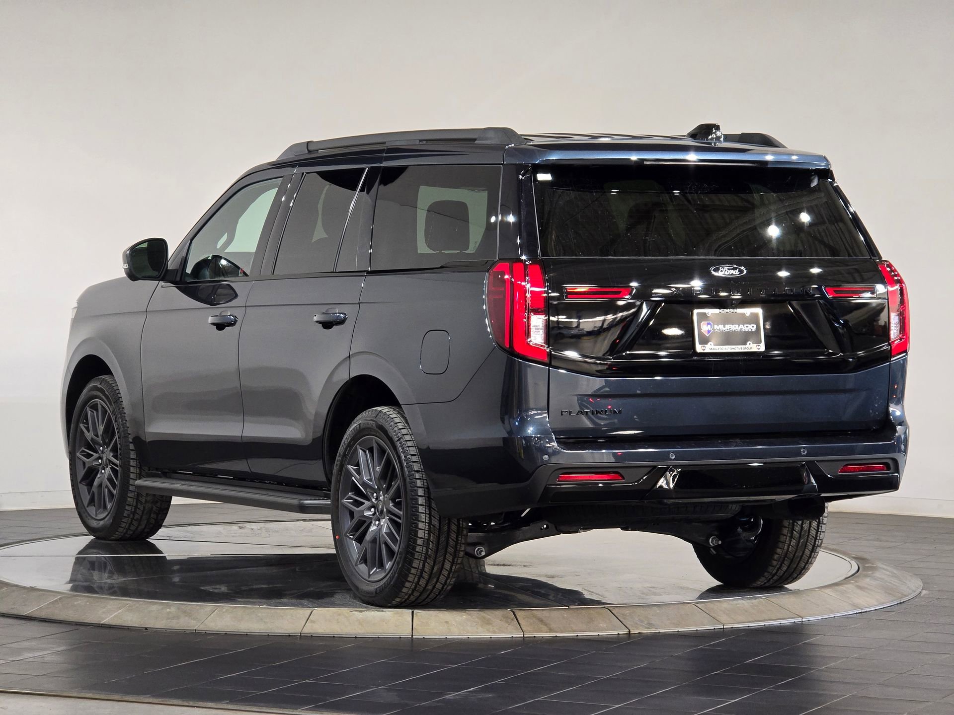 New 2026 Ford Expedition Platinum w/ Stealth Appearance Package image 8